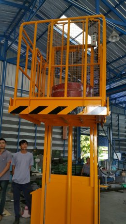 Stacker , ลิฟท์ 2 เสา ยึดพื้น